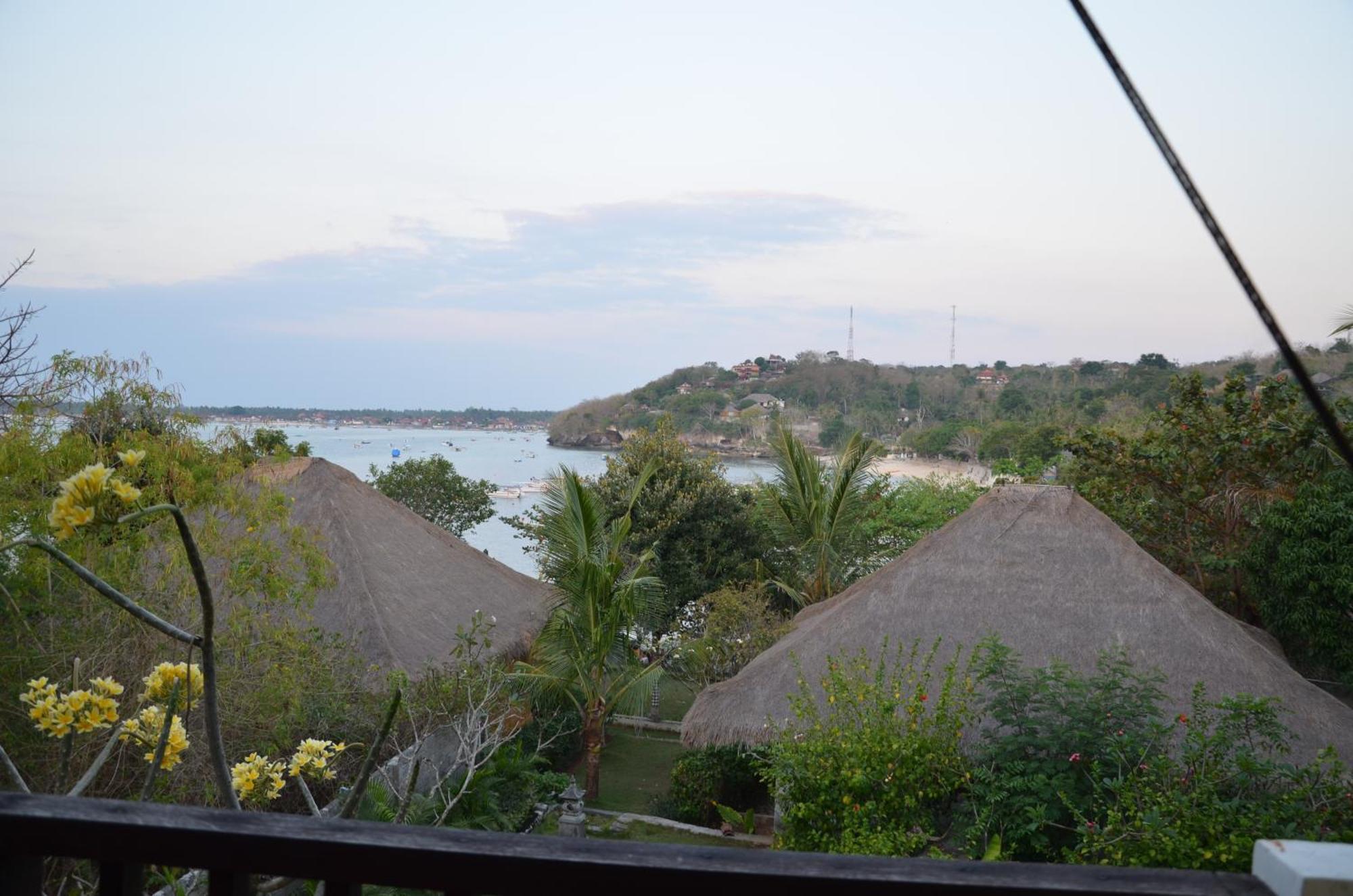 Tamarind Beach Bungalow Нуса-Лембонган Номер фото