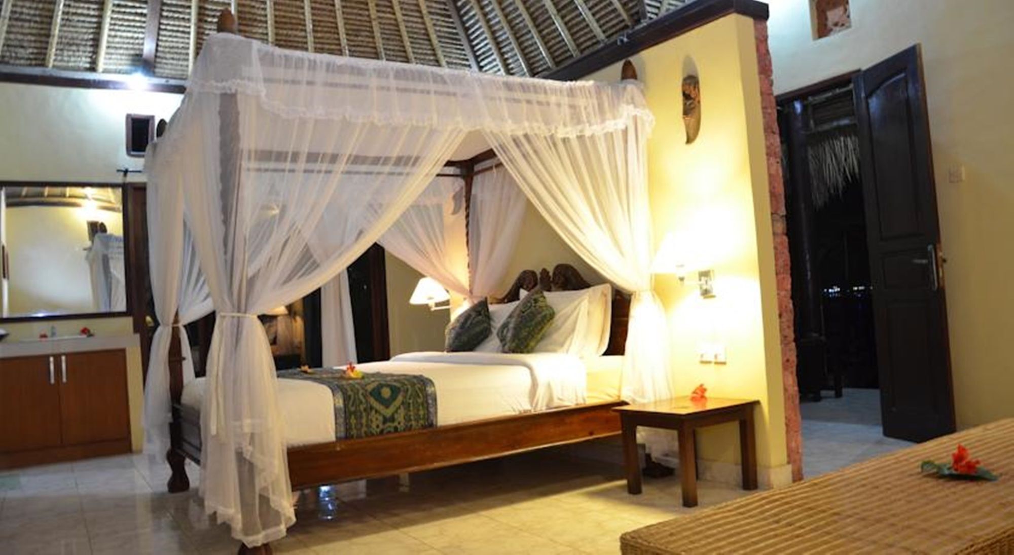 Tamarind Beach Bungalow Нуса-Лембонган Экстерьер фото